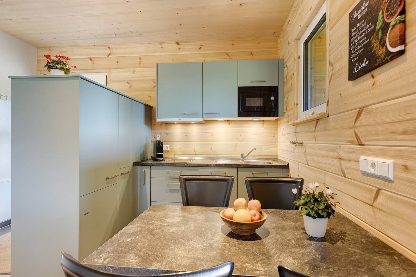 Mettmapark - Chalet 1 con jacuzzi privado, sauna y desayuno incluido in Grafenhausen, Bosque Negro sur