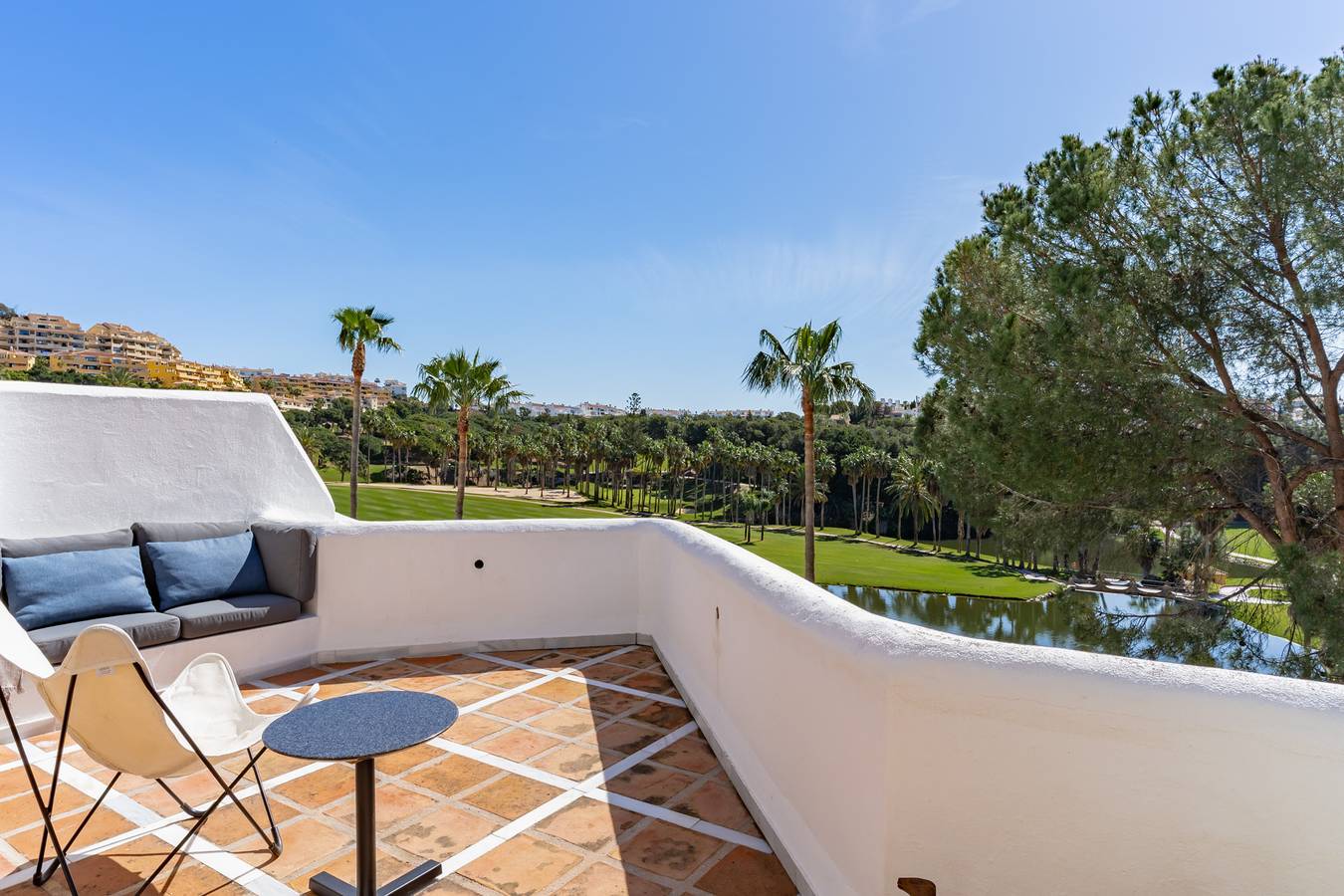 Holiday Home 'Ganso Golf' with Sea View, Wi-Fi and Air Conditioning in Benalmádena Costa, Benalmádena