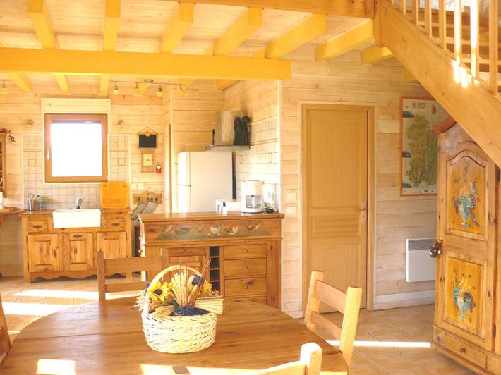 Chalet pour 5 personnes, avec jardin ainsi que sauna et terrasse, animaux acceptés dans le Jura - 3