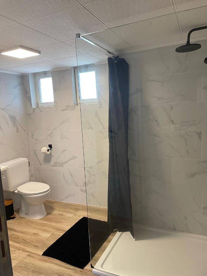 Location de vacances pour 8 personnes, avec Jardin à La Bruyère - 2