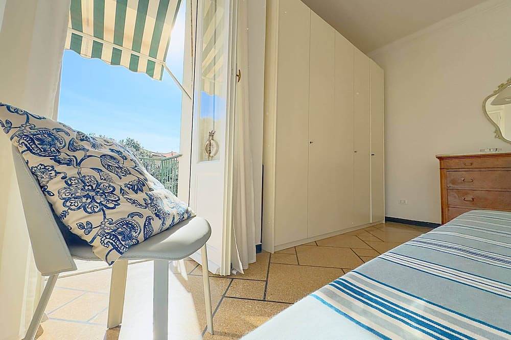 Appartamento intero, Dolce Mare Chiavari a 200 metri dalle spiagge in Chiavari, Riviera di Levante