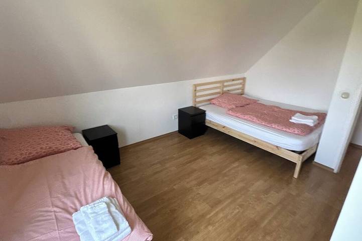 Ganze Wohnung, Schönes Ferien Apartment/ Monteurswohnung in Königs Wusterhausen in Zernsdorf, Königs Wusterhausen