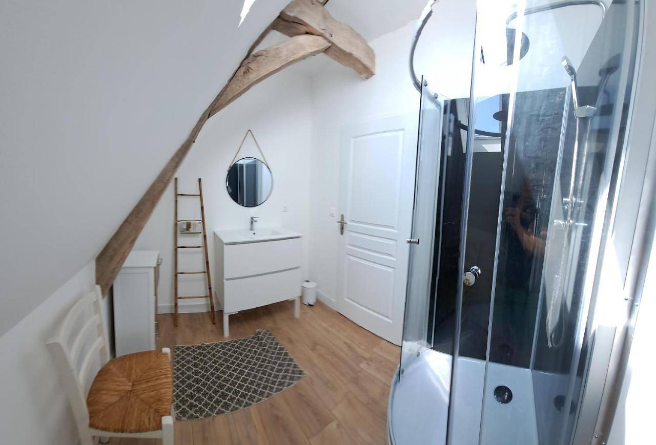 Three-Bedroom House in Busnes, Région de Béthune