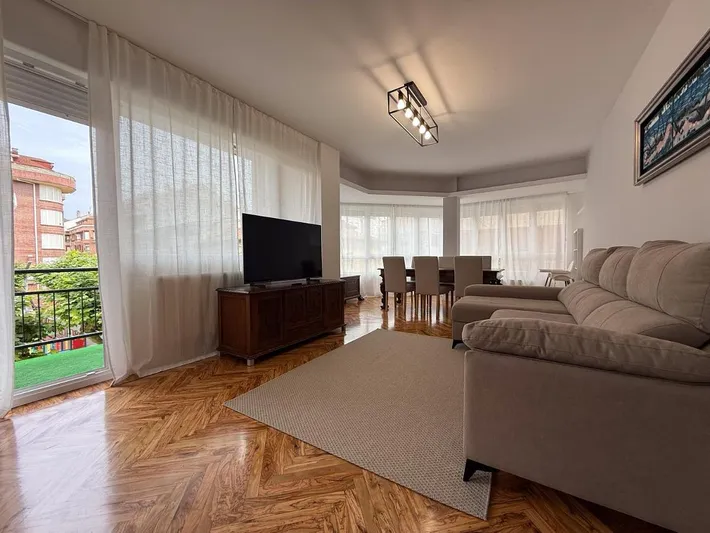 Ferienwohnung für 6 Personen, mit Balkon - 1