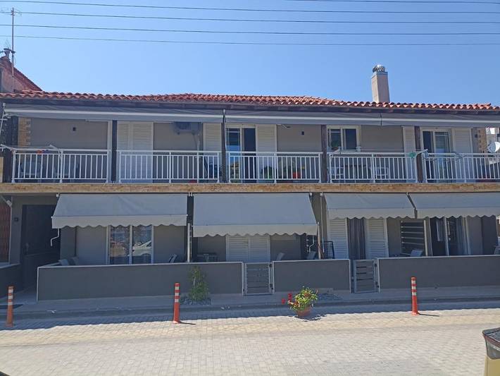Ferienhaus für 3 Personen, mit Ausblick und Terrasse in Sarti - 2