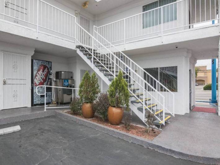 Apartamento entero, 1 cama king size | No fumadores, microondas in Los Angeles County