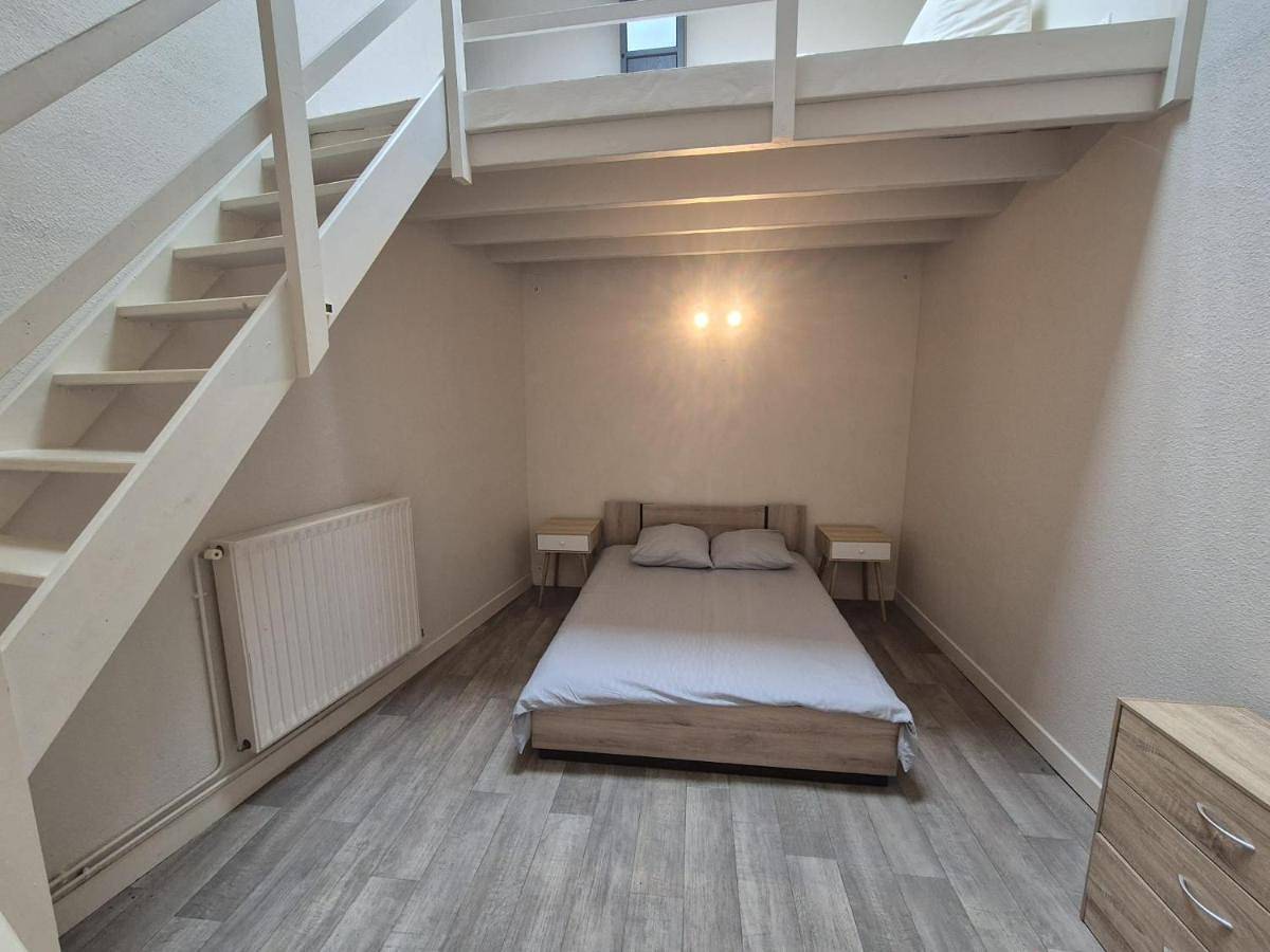 Appartement entier, One-Bedroom Apartment in Cusset, Région de Vichy