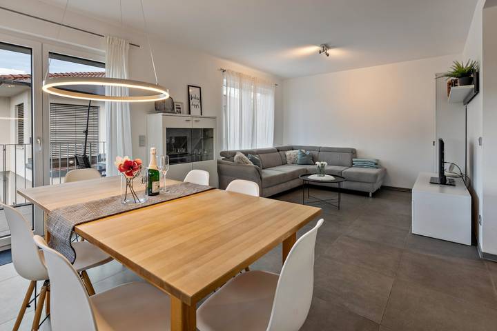 Ferienwohnung für 6 Personen, mit Balkon in Hilzingen