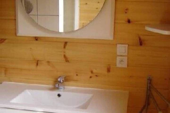 Gîte pour 6 personnes, avec balcon à Ramonchamp - 3