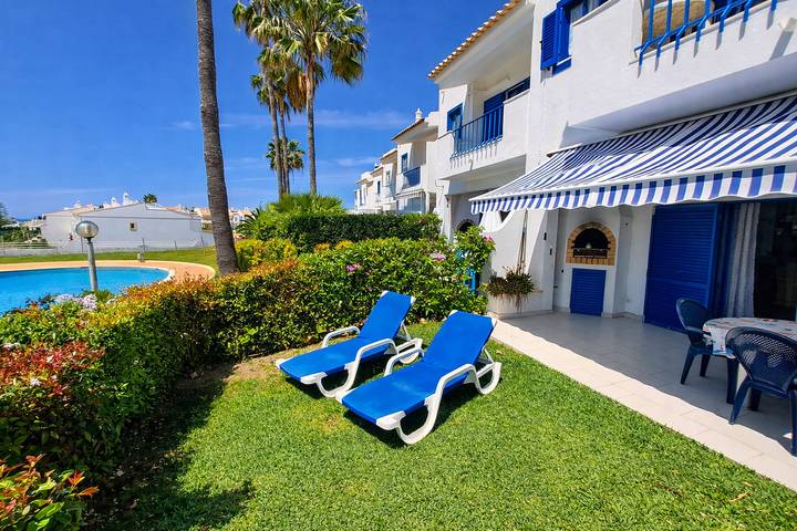 V2 Jardim da Oura, piscina, Bbq, praia a 500m. in Albufeira e Olhos de Água, Distretto di Faro