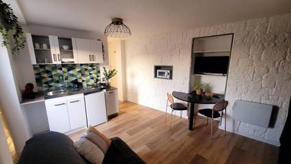 Gîte pour 2 personnes, avec terrasse à Saint-Laurent-sur-Sèvre