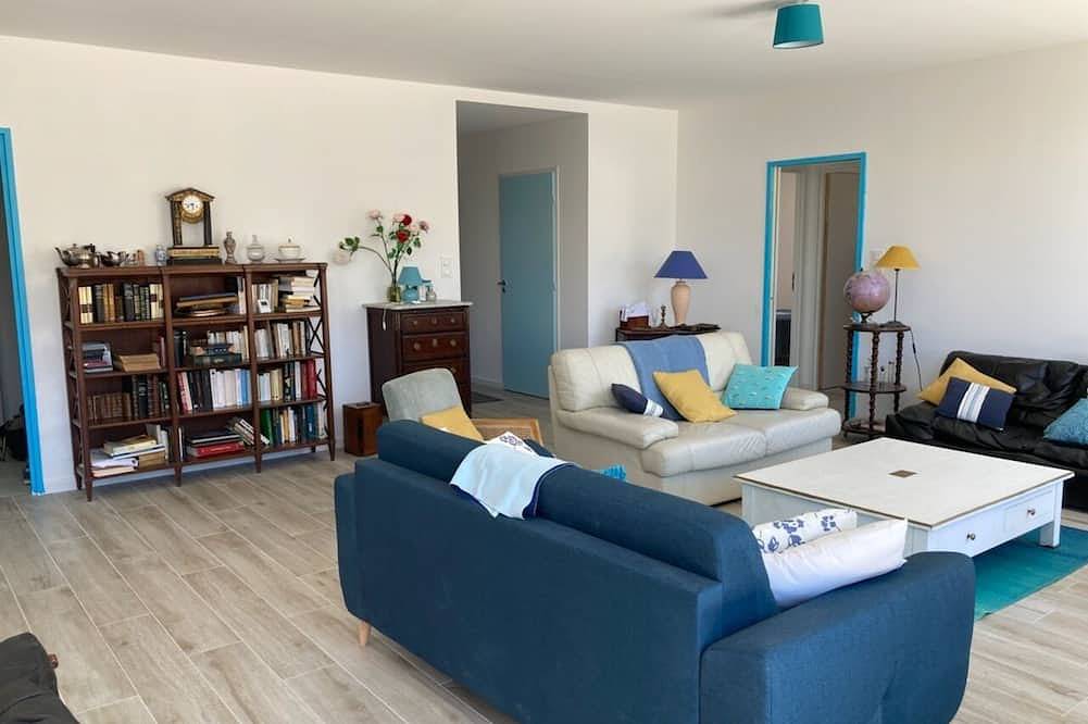 Maison neuve proche mer dans quartier paisible in Port Manec’h, Névez