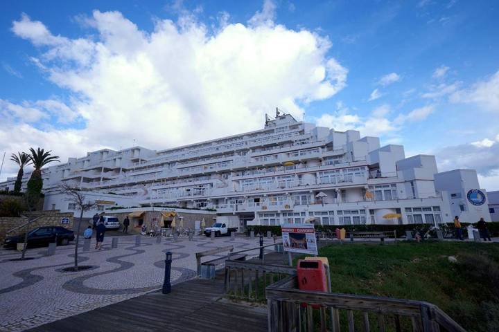 Station pour 2 personnes, avec terrasse et jardin ainsi que jacuzzi et sauna, adapté aux familles à Albufeira - 3