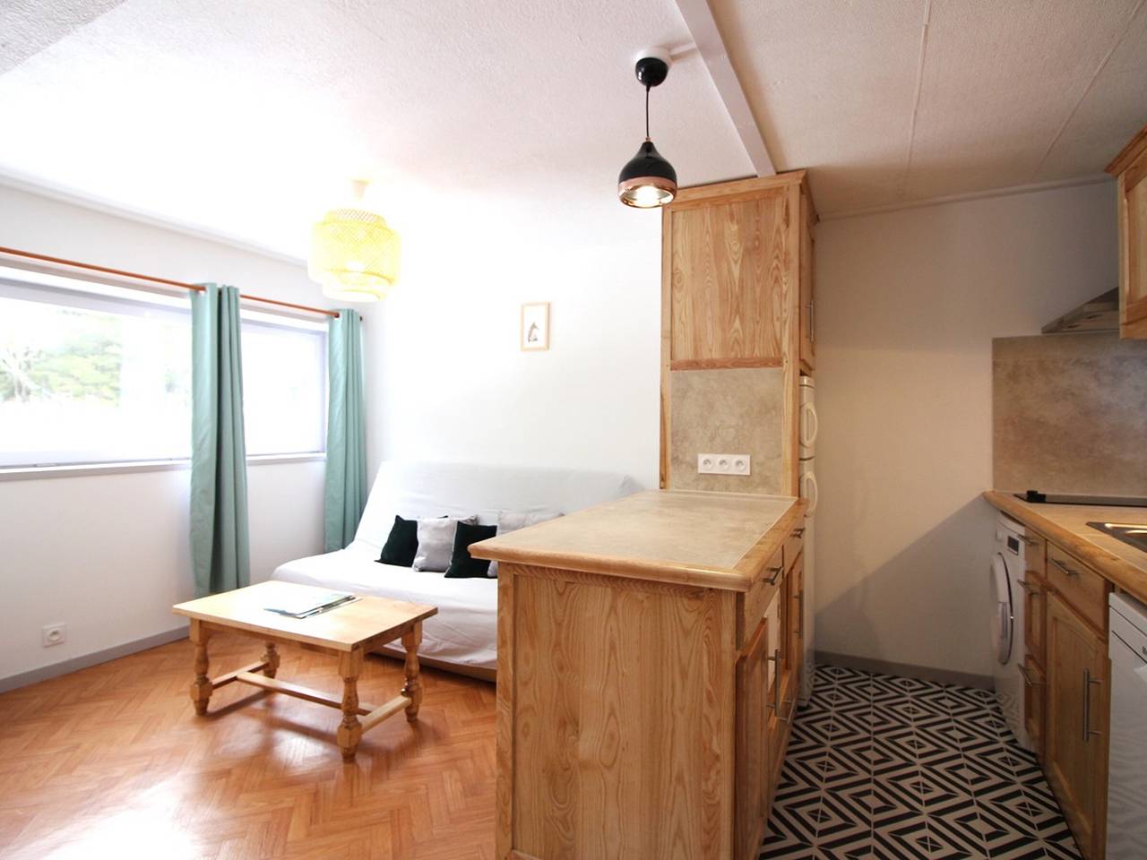 Appartement entier, Bel appartement F2 bis avec balcon et parking, Mont-Dore in Mont-Dore, Parc naturel régional des Volcans d'Auvergne