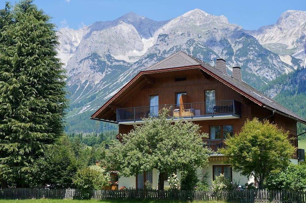 Ganze Wohnung, Appartement Sinabell/Hochwurzen, Dusche, Wc getr. - Landhaus Kogler in Ramsau am Dachstein, Schladming-Dachstein