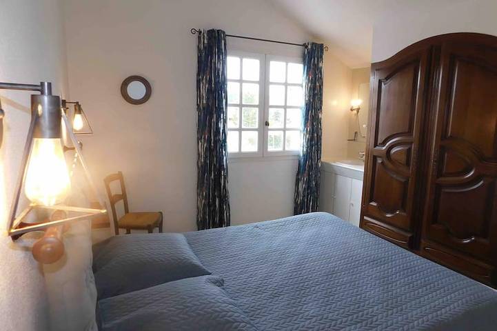 Gîte pour 4 personnes, avec sauna ainsi que piscine et jardin à Villetelle - 3