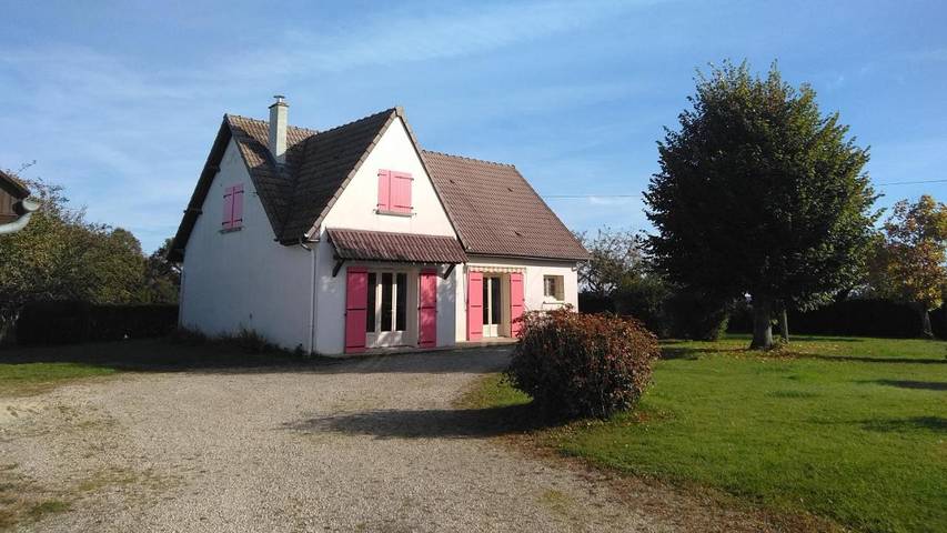 Location de vacances pour 12 personnes, avec Terrasse ainsi que Jardin et Vue dans Champignelles (Yonne) - 3