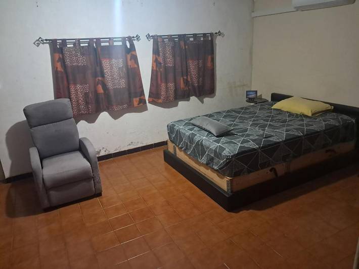 Location de vacances pour 6 personnes, avec vue ainsi que piscine et terrasse à Bras-Panon - 4