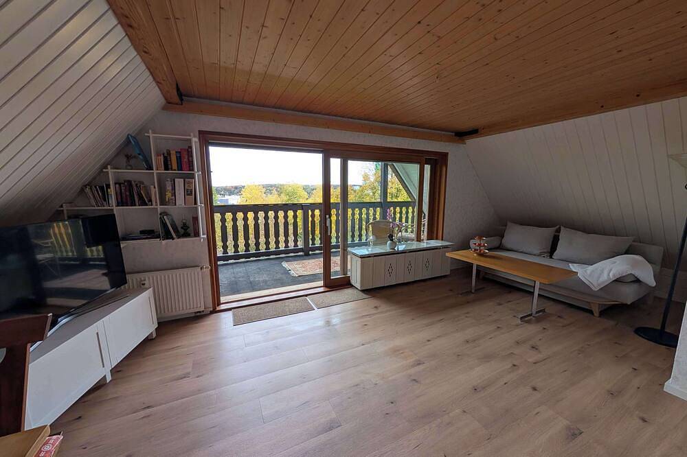 Ganze Wohnung, Wohnung am Wald in ruhiger Siedlung Panoramafenster 5 Min zur Autobahn - Zentrum in Chemnitz, Chemnitz und Umgebung