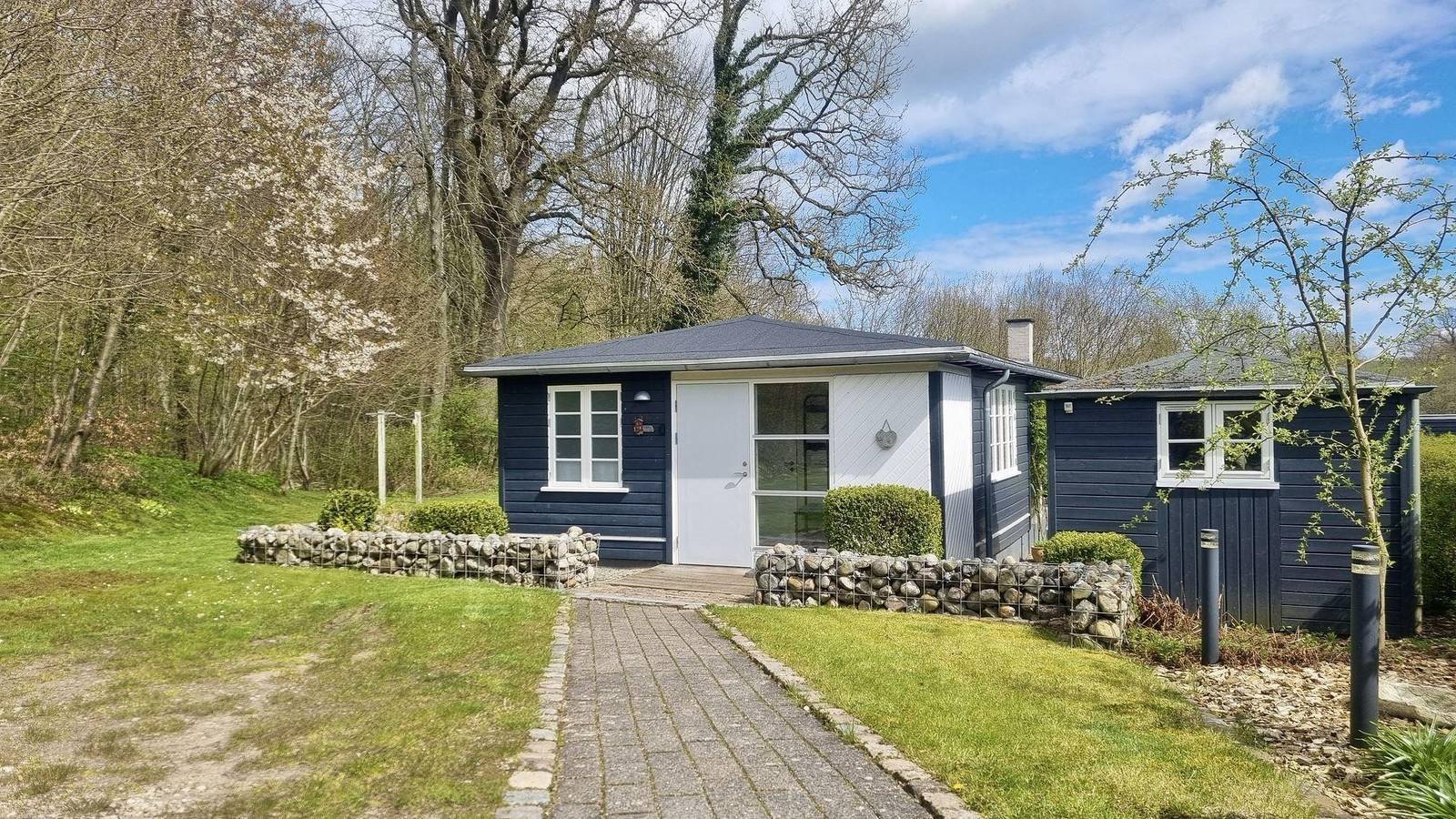 Ferienhaus am Wald mit Kamin und zwei Terrassen in Kelstrup Strand, Little Belt