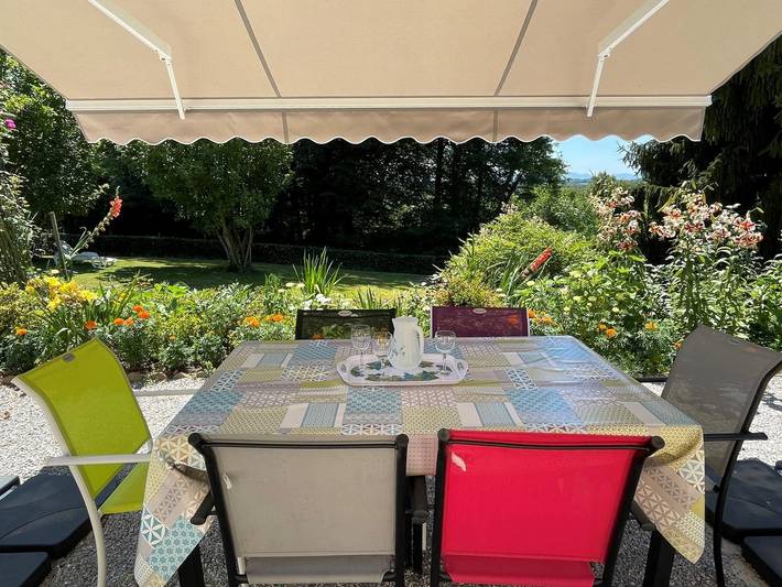 Gîte pour 4 personnes, avec Jardin