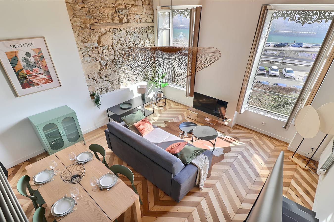 Entire apartment, Charming apartment with an unobstructed view. in Lyon, Rhône