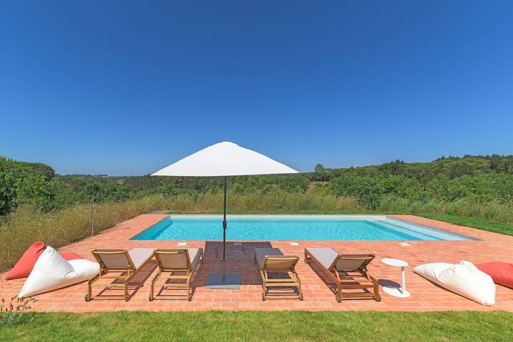 Holiday Home 'Casa 4' with Private Pool, Wi-Fi and Air Conditioning in São Teotónio, Costa Alentejana