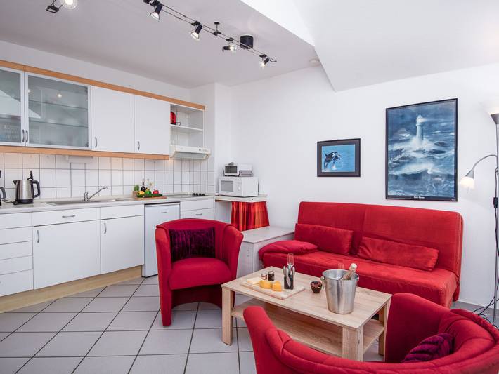Ferienwohnung für 2 Personen, mit Balkon und Terrasse sowie Garten in Norden und Umgebung - 2