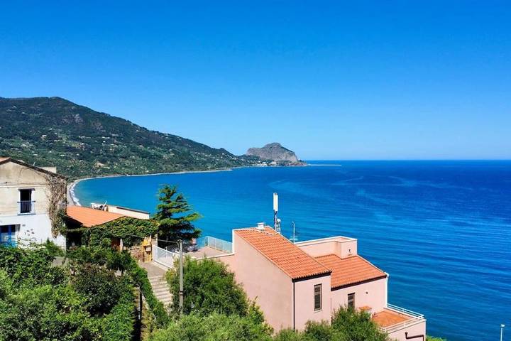 Appartamento per 5 persone, con Balcone e Panorama a Sant'Ambrogio
