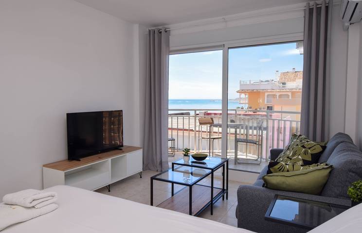Studio for 2 people, with pool and balcony - 1