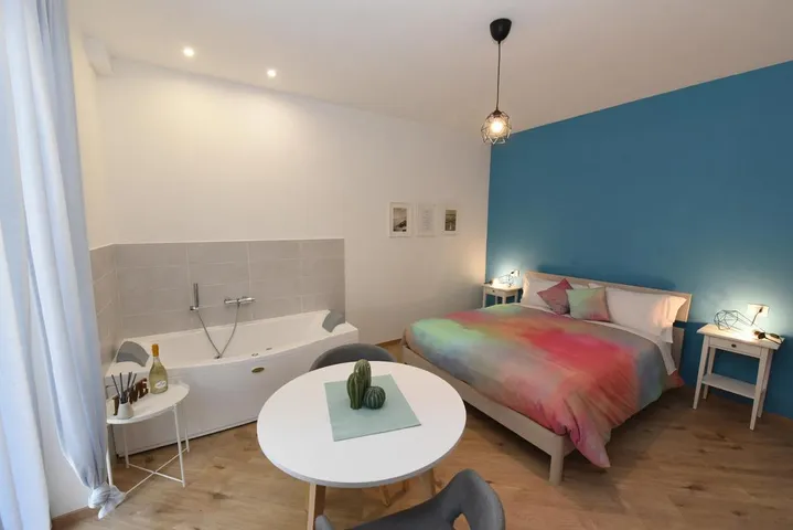 Gästehaus für 2 Personen, mit Whirlpool - 1
