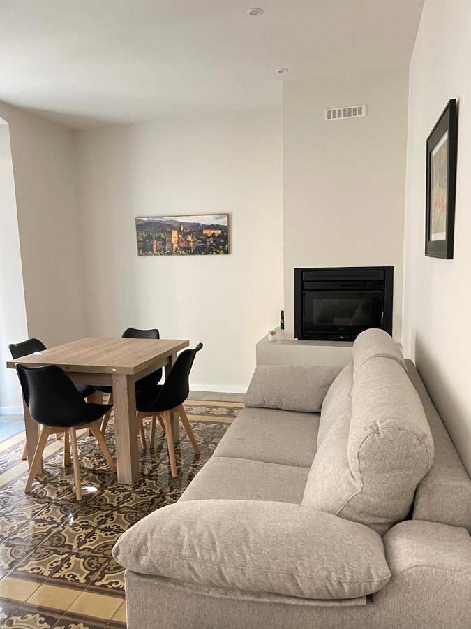 Gîte pour 4 personnes, avec balcon, animaux acceptés à Banyoles - 2