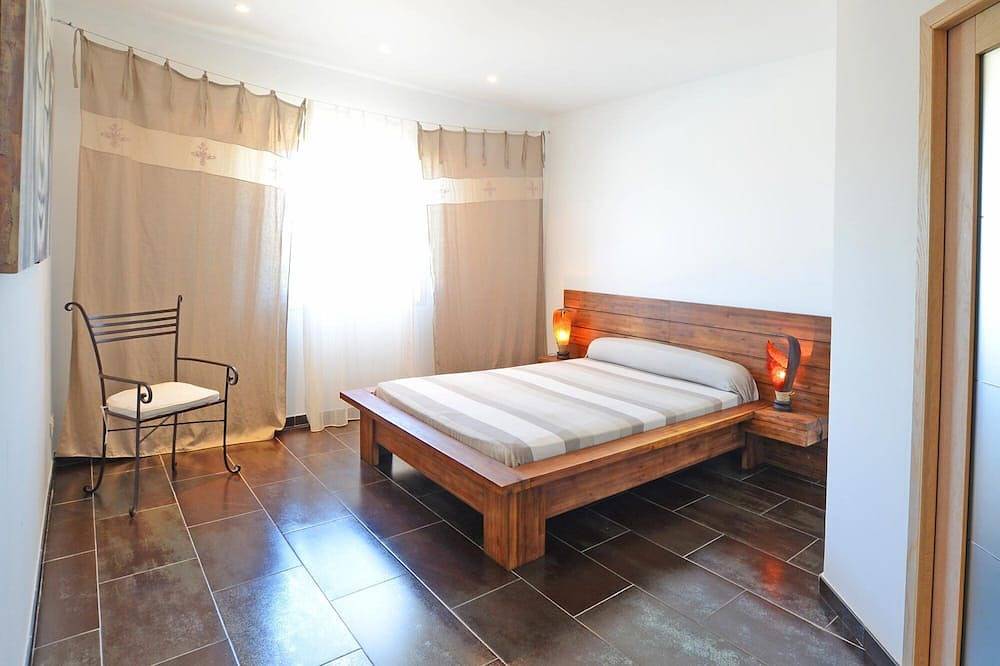 Villa contemporanea,aria condizionata-160m2,piscina,2mn dalle spiagge-dai negozi in Algajola, Calvi e dintorni