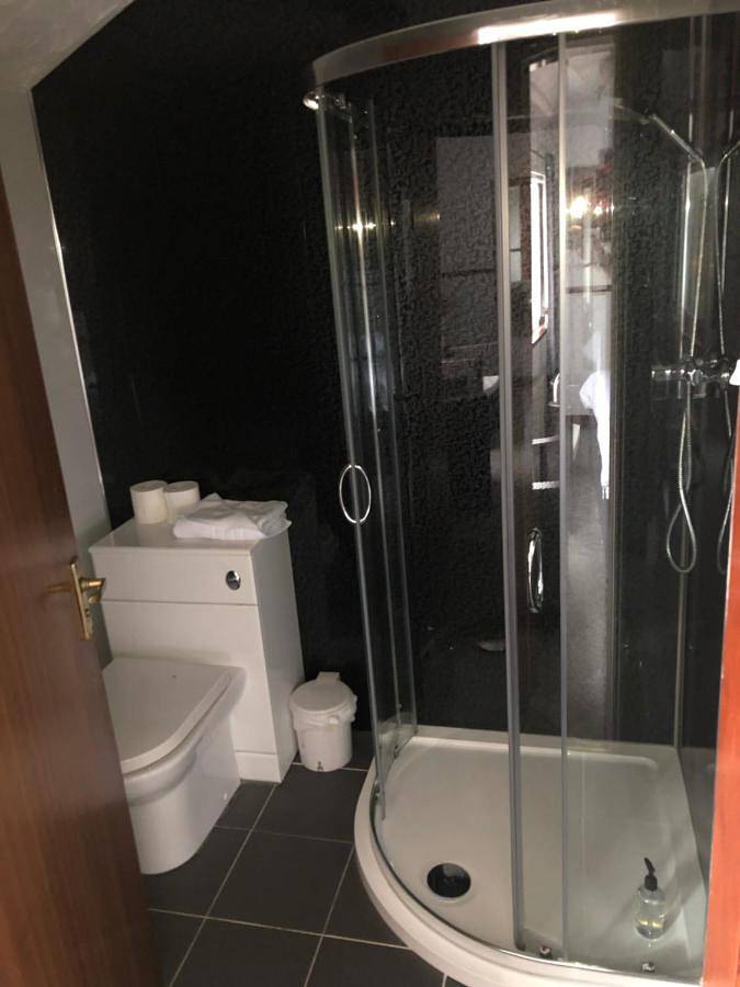 Hôtel pour 2 personnes, avec Terrasse ainsi que Jardin et Vue à Holyhead - 3