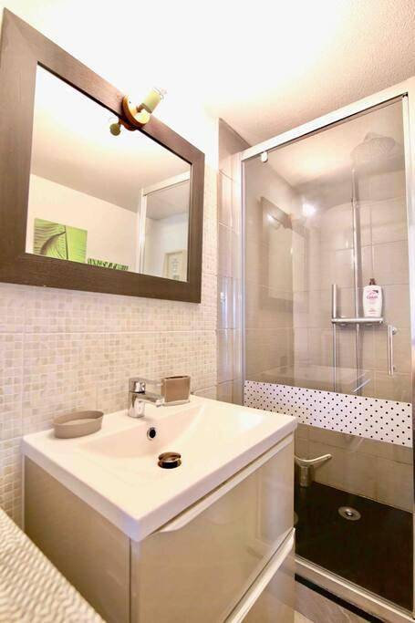 Gîte pour 3 personnes, avec piscine dans Tamaris - 3