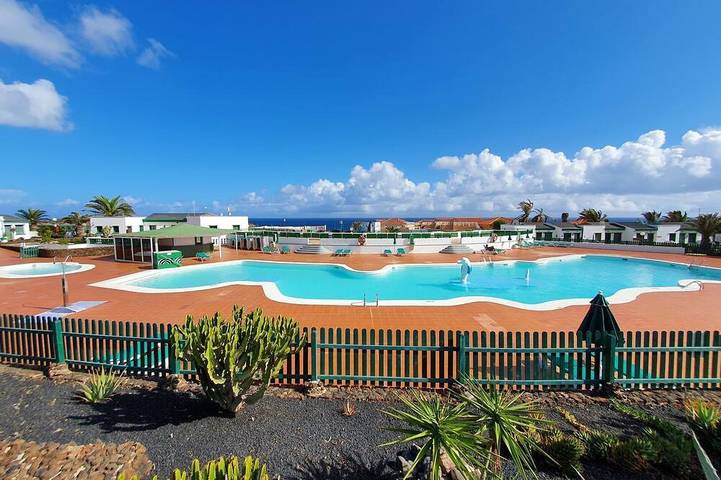 Bungalow für 4 Personen, mit Terrasse und Pool auf Fuerteventura