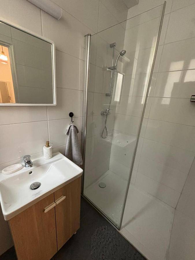 Appartement entier, One-Bedroom Apartment in Saint-François-en-Terre-de-Caux, Région du Havre