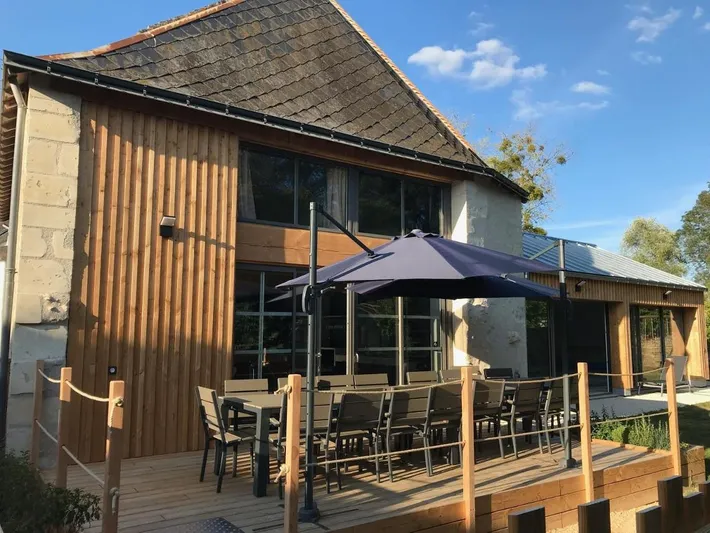 Casa de vacaciones para 15 personas, con piscina además de terraza y vistas - 1