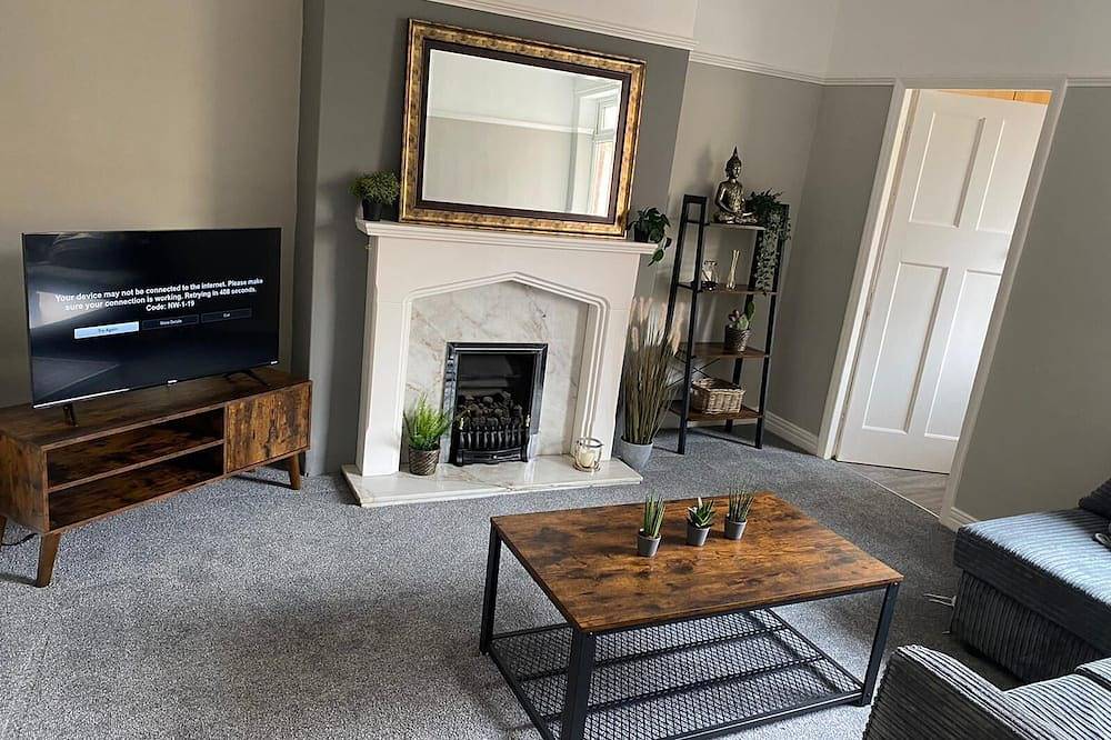 Entire apartment, Delete This Property Vrbo in Newcastle upon Tyne, North East England