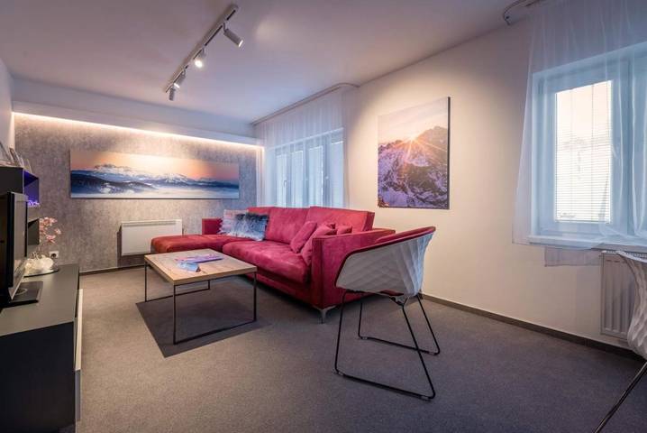Apartament wakacyjny dla 7 osób, z Jacuzzi i Basen dla dzieci oraz Sauna i Widok w Tatry Wysokie