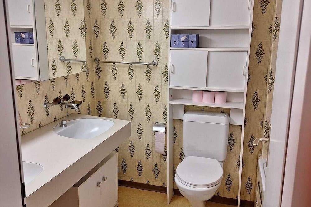 Appartamento intero, 3-room apartment-Mark in Basilea, Aargau-Basel