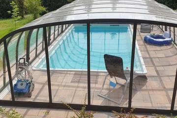 Ferienhaus für 3 Personen, mit Pool und Garten in Sangerhausen
