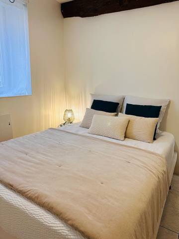 Location De Vacances pour 6 Personnes dans Courbouzon, Vallée de la Loire, Photo 4