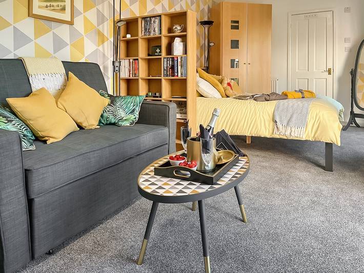 Apartment for 4 people, with garden in Plymouth