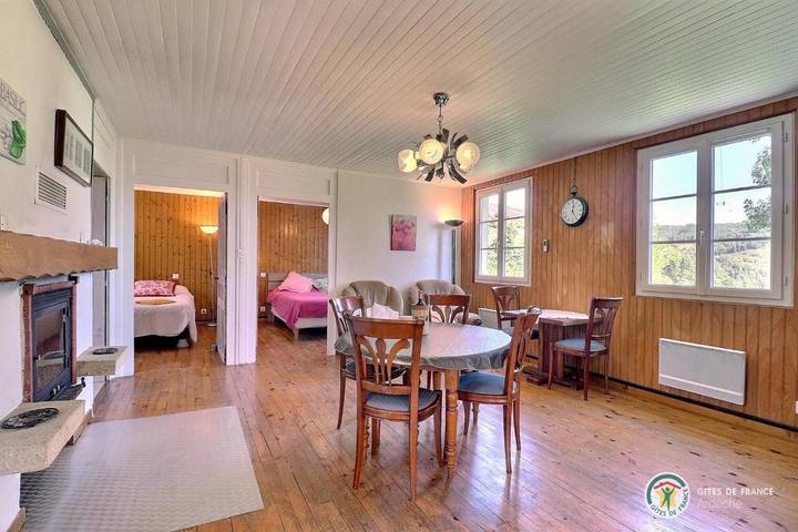 Location de vacances pour 4 personnes, avec vue et jardin, animaux acceptés à Lamastre - 4