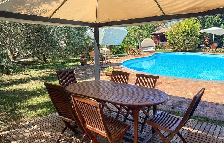 Relaxing 2BR Apartment with Pool & Garden Near Marina Velca City Center in Tarquinia, Viterbo Province