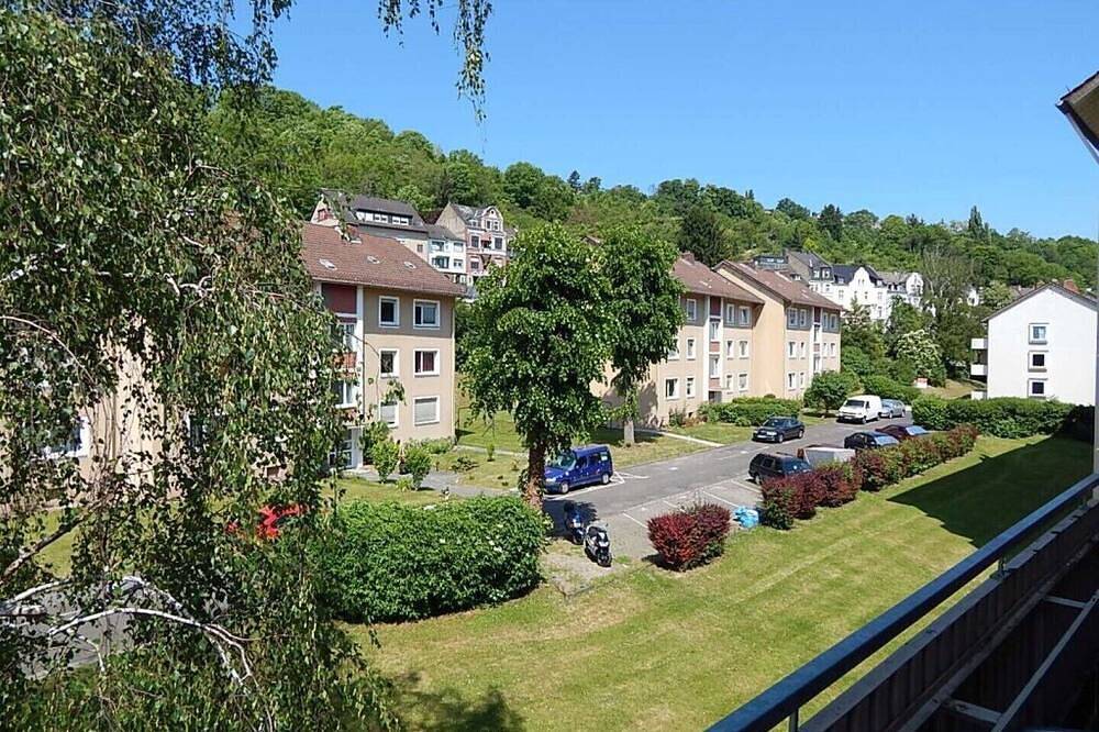 Ganze Wohnung, Erleben Sie Koblenz sehr zentral in Gartenanlage. in Koblenz, Osteifel