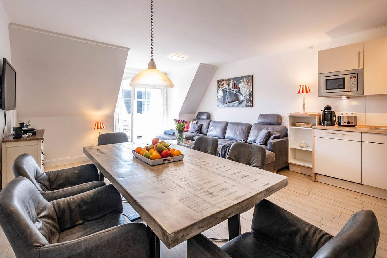 Ganze Wohnung, Wohnen unter Reet - Ferienwohnung für bis zu 3 Personen in Büsum, Dithmarschen