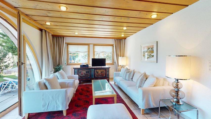 Ferienhaus für 8 Personen, mit Ausblick und Garten sowie Sauna in Graubünden - 2