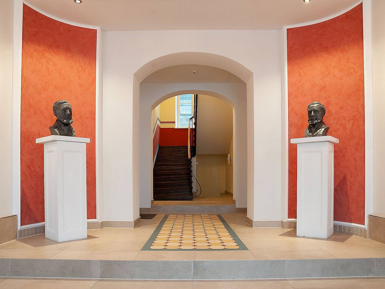 Ganze Ferienwohnung, Ferienwohnung Thiersch im Palazzo - Ferienwohnung in Bayerische Alpen